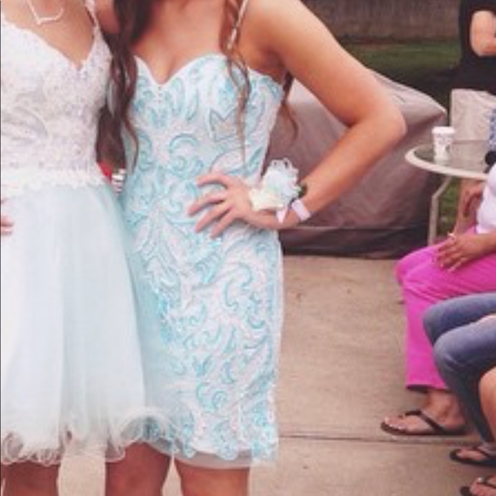 Cocktail/jr prom dress